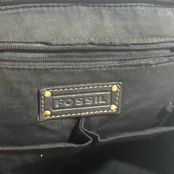 Fossil vintage unisex distressed Black Crossbody Bag - Picture 12 of 12